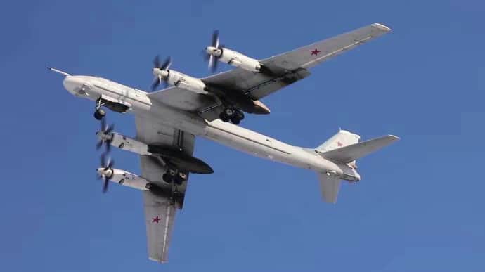 Flight of several Russian bombers recorded near Caspian Sea