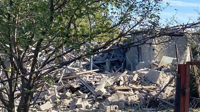 Two civilians killed and 10 injured in Russian attacks in Donetsk Oblast on 12 October – photos