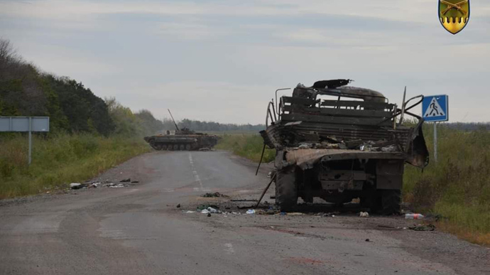 Россияне скапливают войска в Сватовском районе и строят укрепления в Луганской области – Гайдай