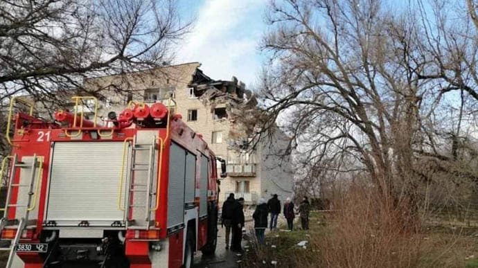 На Миколаївщині у житловому будинку вибухнув газ: зруйновано 2 поверхи