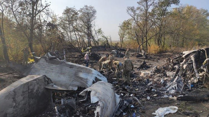 Після авіакатастрофи на Харківщині перевірять усі літаки Ан-26 в ЗСУ