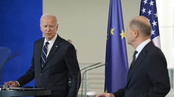 Scholz tells Biden NATO should not become party to war in Ukraine ...