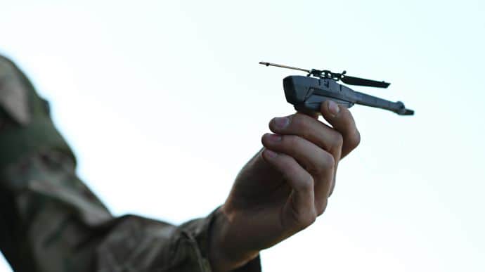 Украина получит еще тысячу крошечных дронов для разведки от Норвегии