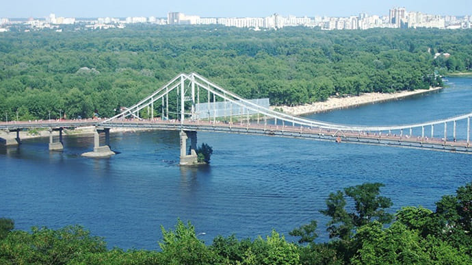 У річках України є залишки препаратів проти COVID – Мінекології