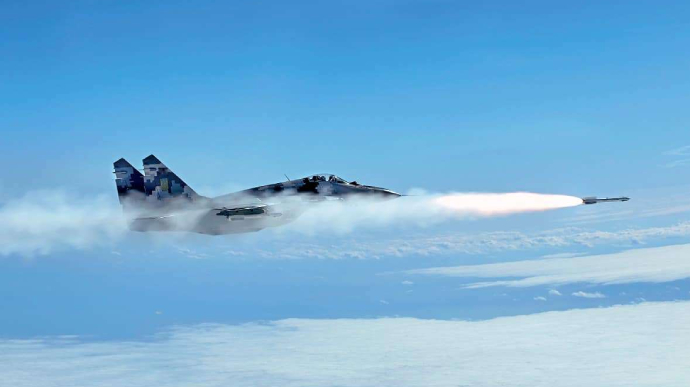 Воздушные силы рассказали, как лётчикам удается сбивать ракеты РФ