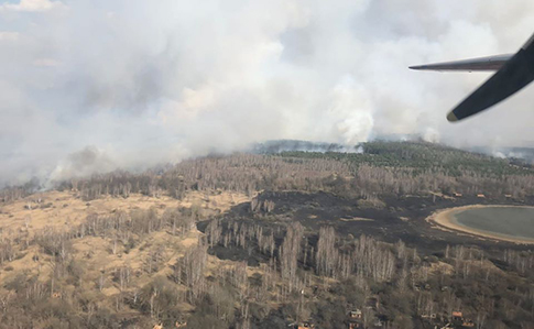 В Чернобыльской зоне горит лес, привлекли авиацию
