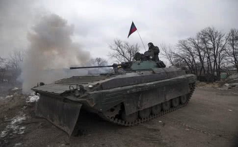 Сутки в АТО: Боевики били из запрещенных минометов и танков