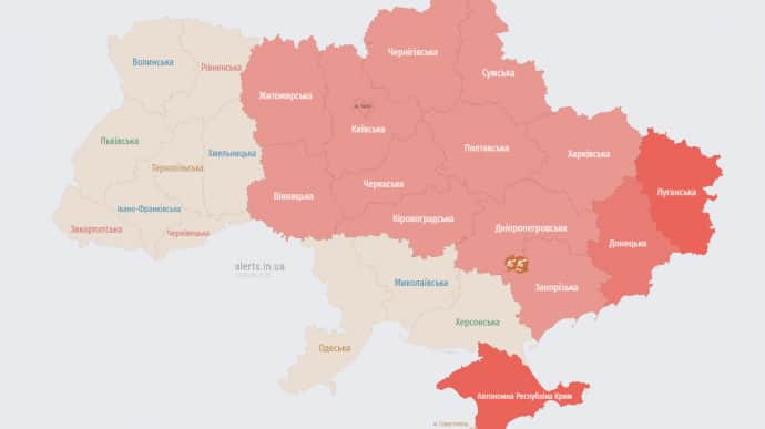 У Києві та в понад десяти областях оголошували тривогу через загрозу балістики