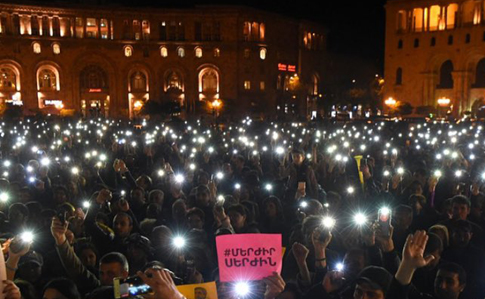Протести у Єревані: Затримано 277 учасників, мітинги тривають