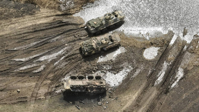 На Востоке Украины военные за сутки уничтожили до 80 россиян и 4 танка