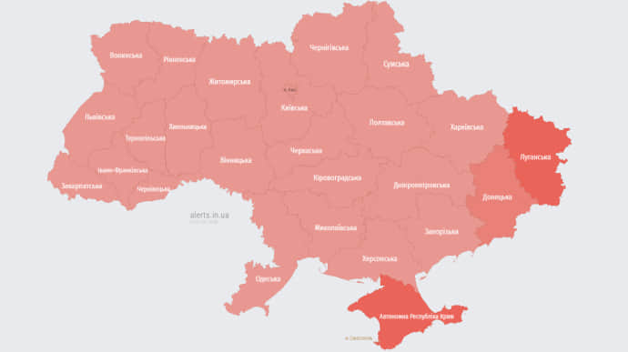 По всій Україні пів години лунала тривога через російський МіГ