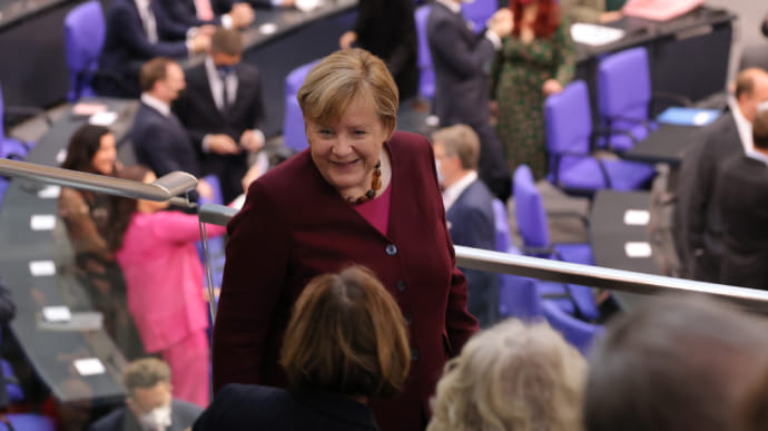 У Меркель закончились полномочия канцлера Германии