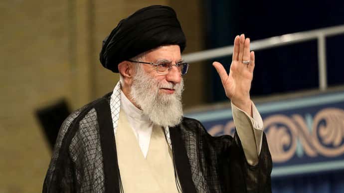 Верховный лидер Ирана пообещал выгнать американцев из Ирака и Сирии
