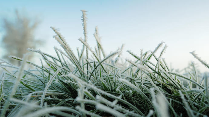 Похолодання, грози та нічні заморозки: погода до кінця тижня