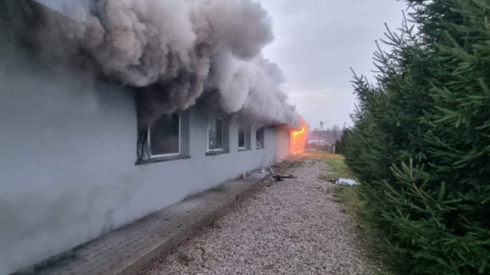 В Польше дотла сгорел дом, в котором жили беженцы из Украины