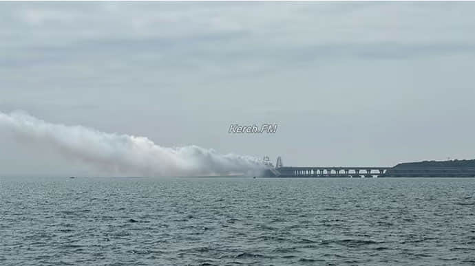Crimean bridge operating in limited mode