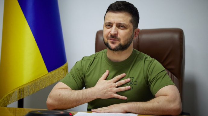 Zelenskyy: Ukraine asks for 1% of NATO planes and for 1% of its tanks