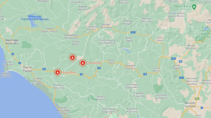 В Греции из-за лесных пожаров эвакуируют еще 12 населенных пунктов на Пелопоннесе