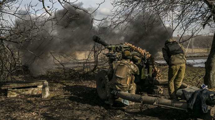 ЗСУ знешкодили ще 820 окупантів, знищили 8 танків та 28 артсистем – Генштаб