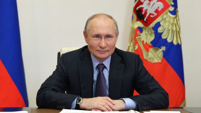 Соціологи намалювали Путіну 81% довіри на тлі війни проти України