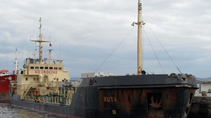 Украинские моряки вернулись домой после трех лет тюрьмы в Ливии