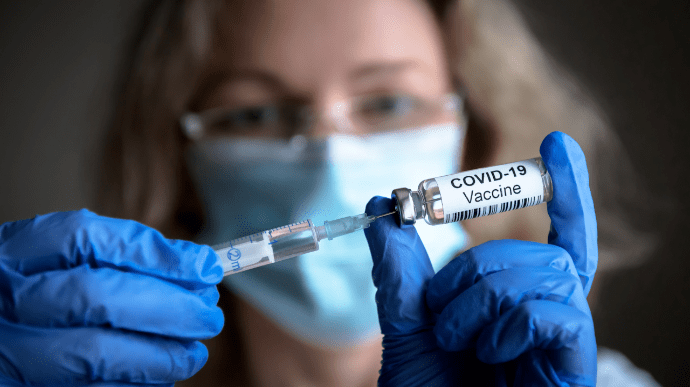 У США проти COVID-19 вакцинували понад два мільйони дітей