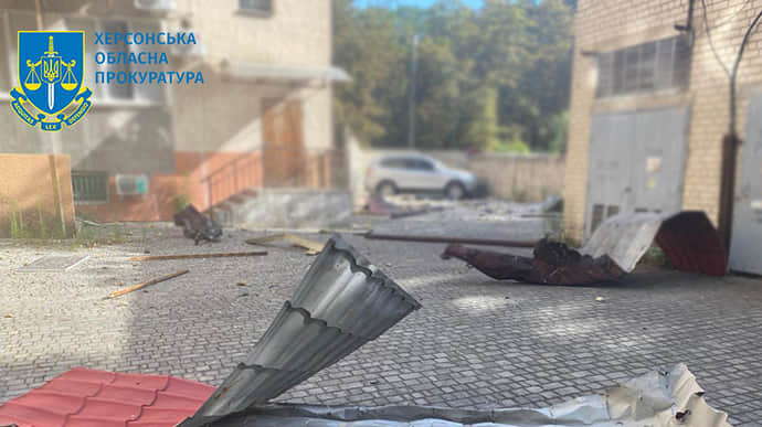 Attack on Kherson: Number of victims rises to 10, child among them 