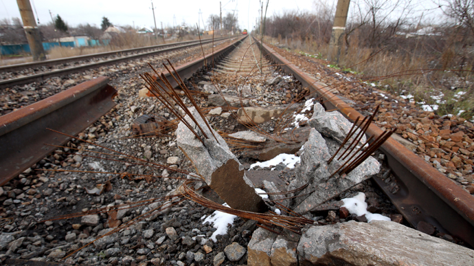 У Брянській області знову підірвали залізницю: з рейок зійшов вантажний поїзд