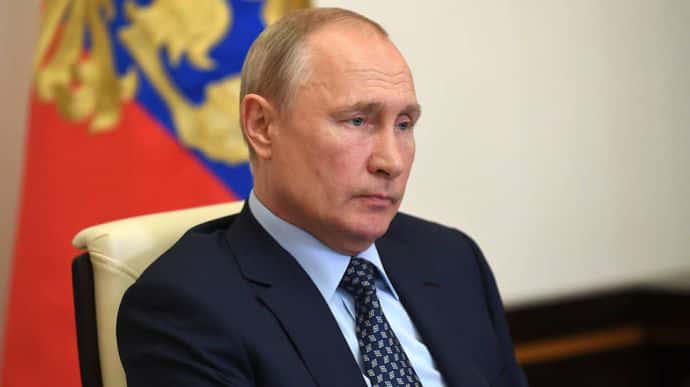 Путин говорит, что Россия еще не сформировалась после развала СССР