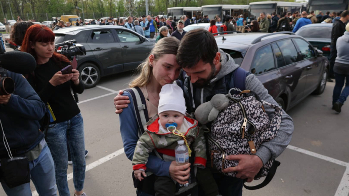 Журналисты, напоминая о катастрофе в Мариуполе, приближают спасение людей – Блинкен