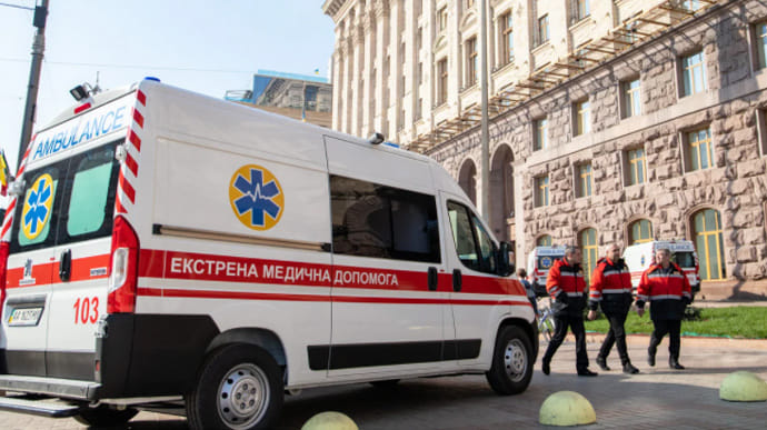 У Києві за добу знову 10 смертей від COVID-19, але зросла і кількість одужань    