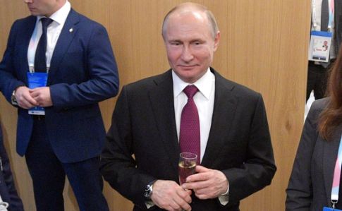 Путин уверяет, что хочет транзита газа через Украину