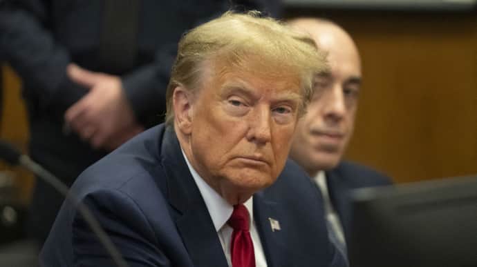 Трамп говорит, что имеет красную линию в своей голове относительно переговоров между Украиной и РФ