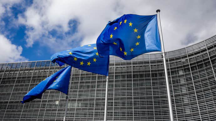 Bloomberg: ЕС рассматривает план помощи Украине на случай вето от Венгрии