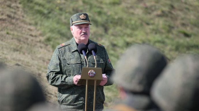 Білорусь не буде розмовляти з Заходом, доки не знімуть санкції – Лукашенко