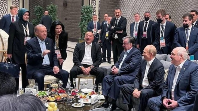 Лідер Китаю пропустив вечерю з Путіним та Ердоганом на спільному саміті – ЗМІ