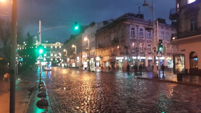 У Львові маршрутка збила двох жінок, одну “протягнула” аж до кінцевої