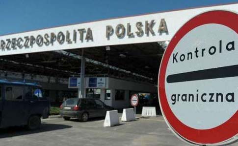 Польша закрыла границу: для украинцев работают 3 автомобильных пункта пропуска
