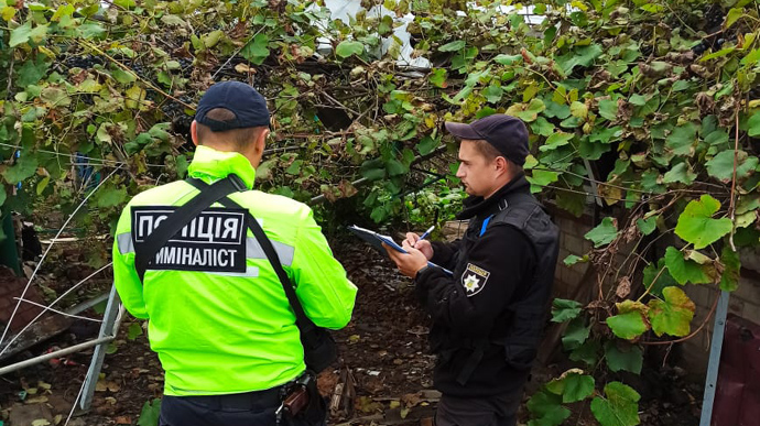 У звільненій Кам’янці на Харківщині знайшли 2 муміфікованих тіла у підвалі – поліція 