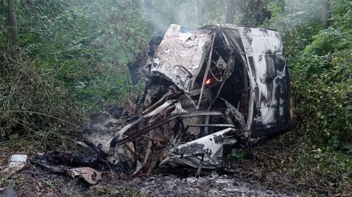 Family with two children killed in Kharkiv Oblast by Russian landmine