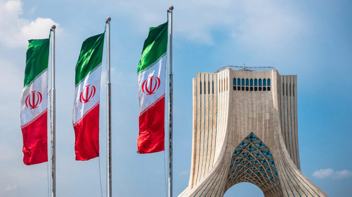 Иран начал обогащение урана до 20%: это в 5 раз превышает грань ядерной сделки