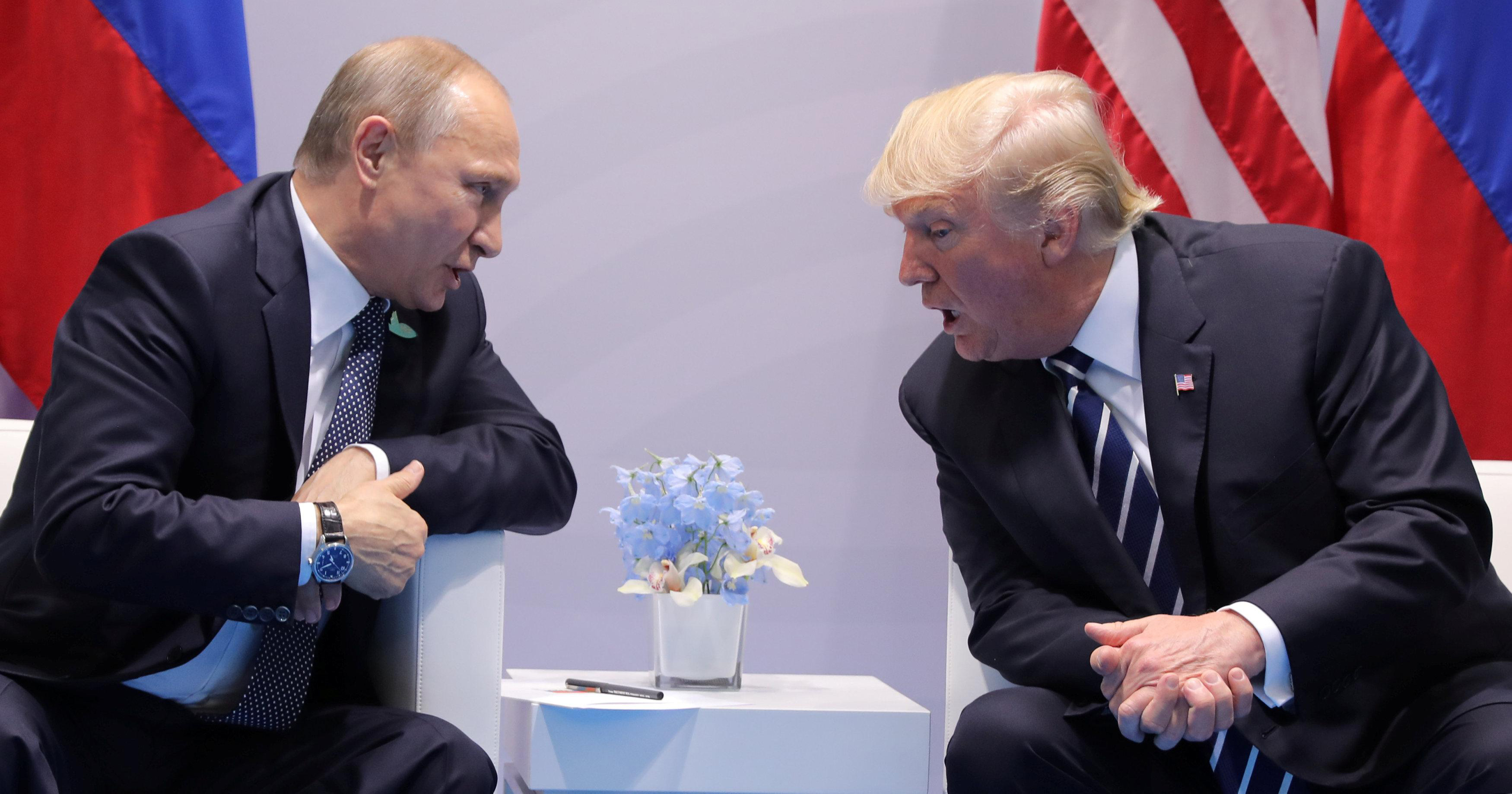 Трамп и Путин начали встречу в Хельсинки с часовым