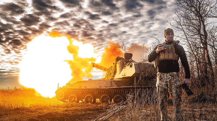 Ukrainian forces kill 820 Russian troops and destroy 18 armoured combat vehicles and 1 warplane over past 24 hours