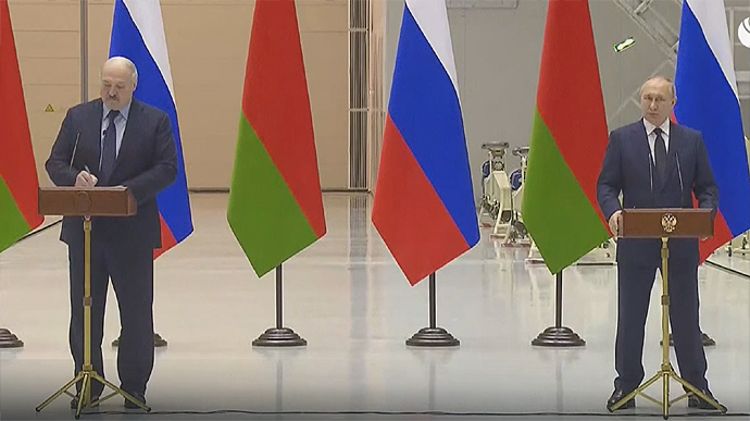 Путін все ще хоче, щоб переговори з Києвом були в Білорусі 