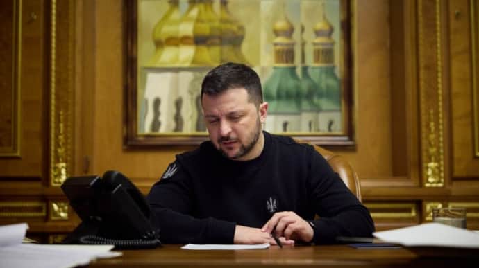 Зеленский ввел в действие решение СНБО о санкциях против 86 юридических и 7 физлиц