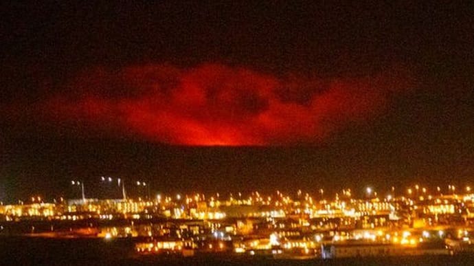 У столицы Исландии произошло извержение вулкана