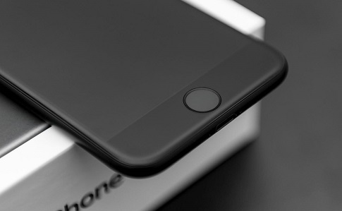 Трамп обратился к Apple по поводу дизайна iPhone