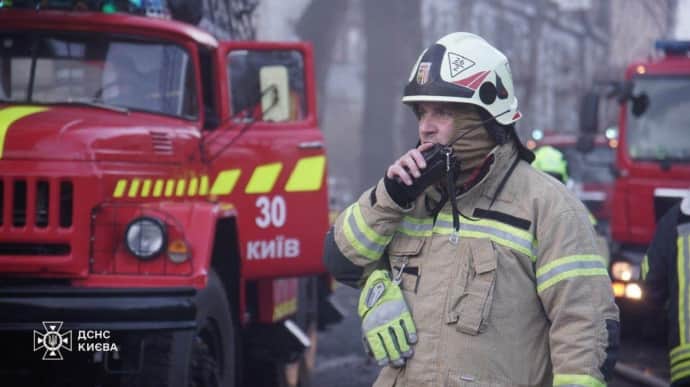 Из-за российского ракетного удара в Киеве пострадали десять человек