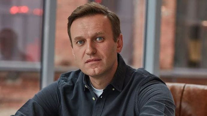 G7 требует освободить Навального