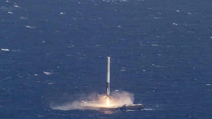 SpaceX всьоме використає одну й ту саму ракету для доставки вантажів на орбіту